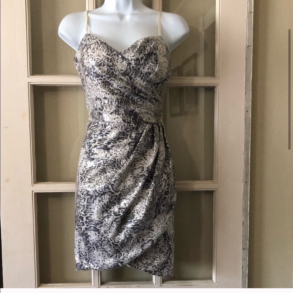 Gorgeous sequin Oleg Cassini dress size 10